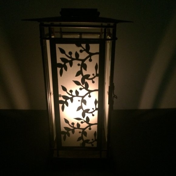 Lovely Metal and Glass large Candle Holder with door and hanger - Picture 2 of 10